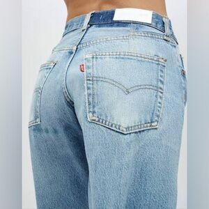 NWT Re/done vintage Levi’s reconstructed 90’s boyfriend Jean, size 31.